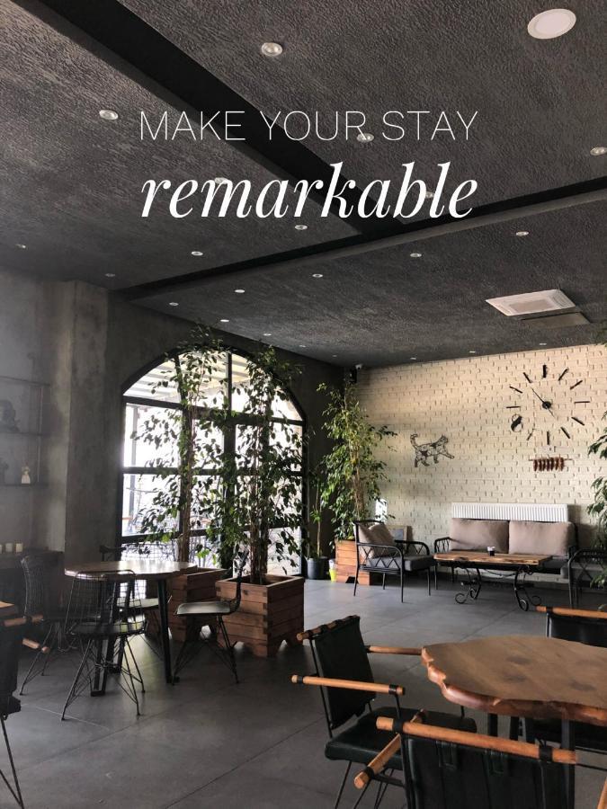 8 Rooms Hotel ゲリボル エクステリア 写真